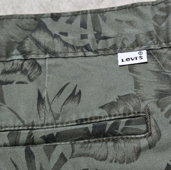 Levi's Tropical Chino Green Shorts Mens 33* (Fits A 34in. Waist) Hawaiiian Aloha - Picture 3 of 7
